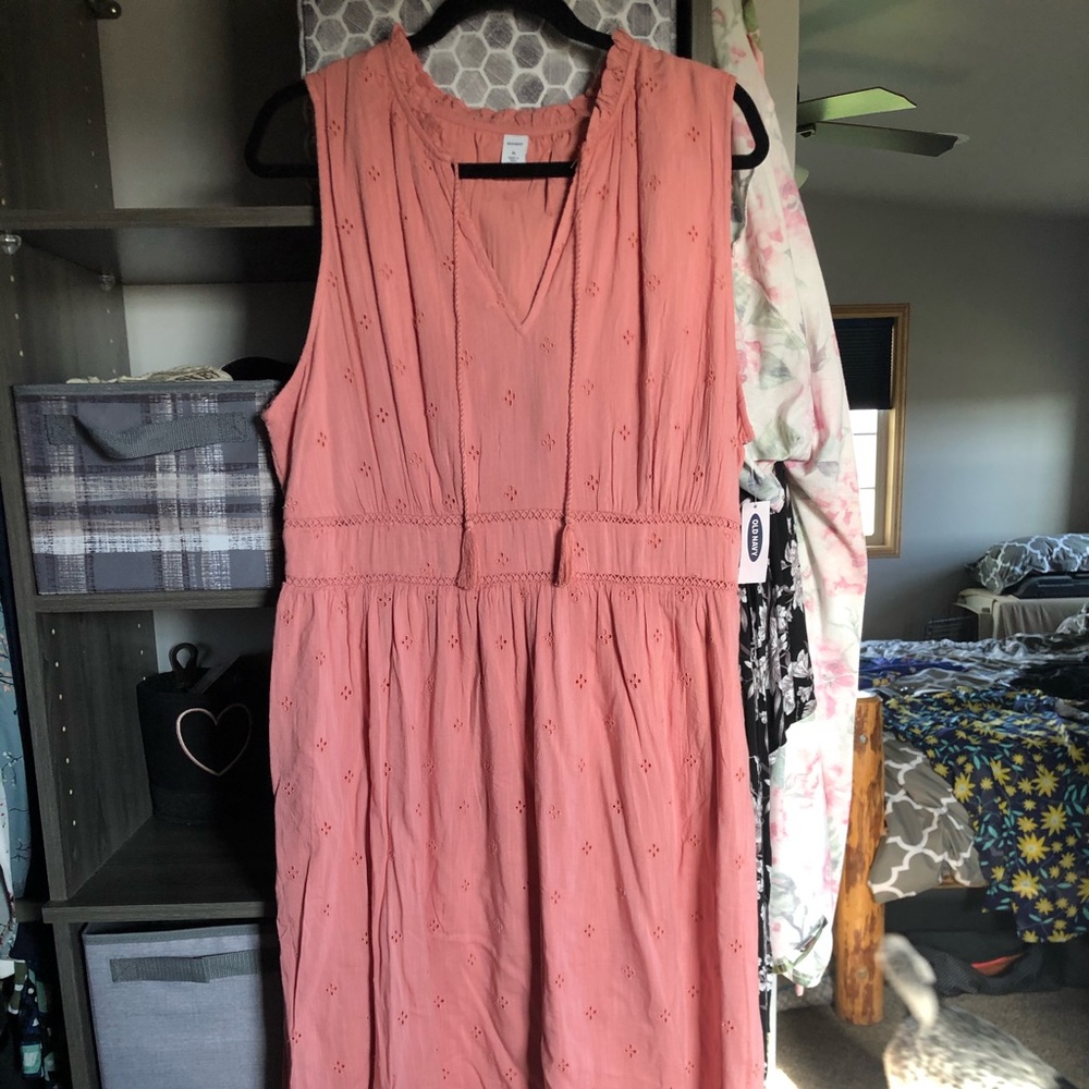 Old Navy eyelet dress